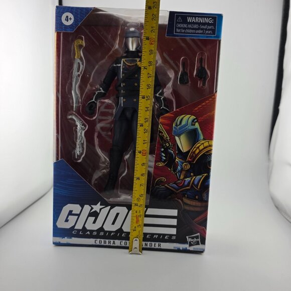 Hasbro G.I. Joe #06 Cobra Commander Regal‎ Variant Collectible Action Figure NEW - Picture 6 of 7